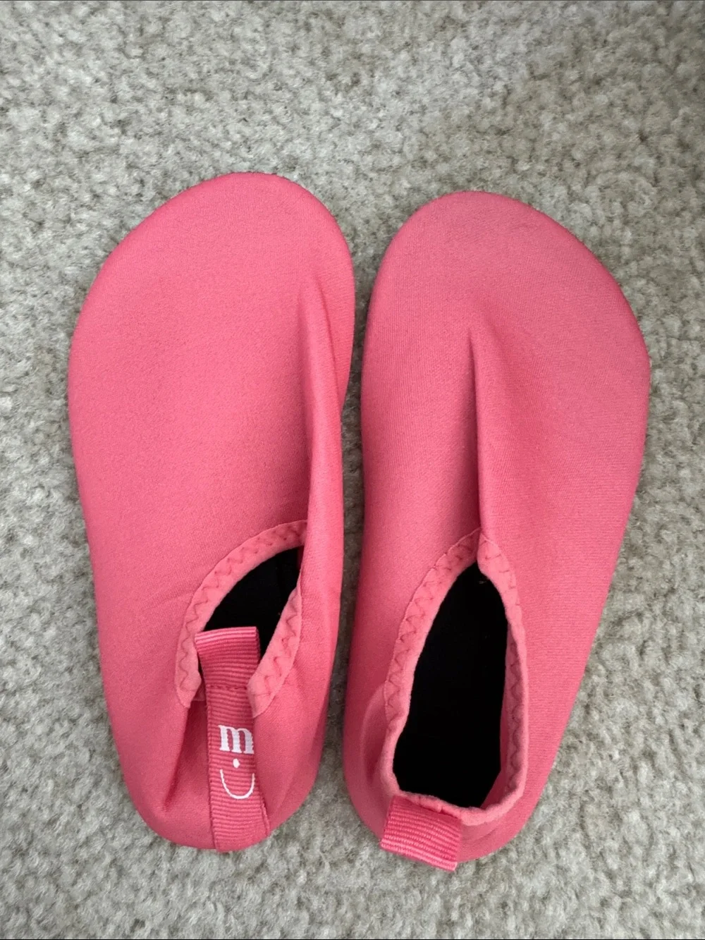 nWOT Maybell studio Kids Water Shoes in Coral Pink - Slip-On Comfort size 28/29
